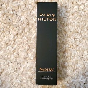 Paris Hilton Pro D.N.A Cleansing Gel